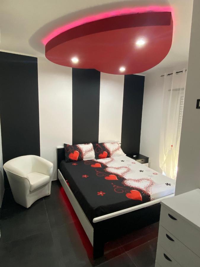 Iris Room Monopoli Buitenkant foto