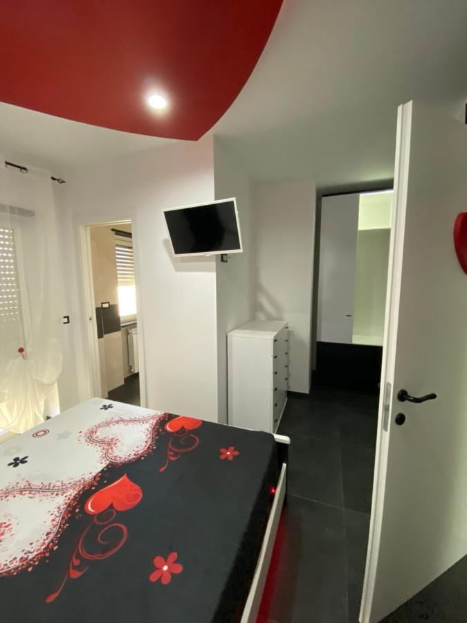 Iris Room Monopoli Buitenkant foto